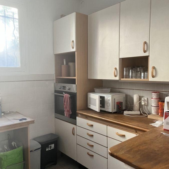  Annonces ISSYLESMOULINEAUX : Appartement | ASNIERES-SUR-SEINE (92600) | 10 m2 | 560 € 