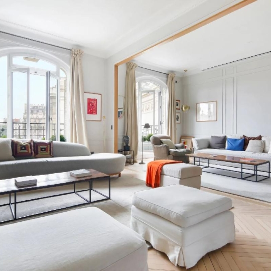  Annonces ISSYLESMOULINEAUX : Appartement | PARIS (75005) | 252 m2 | 7 300 000 € 