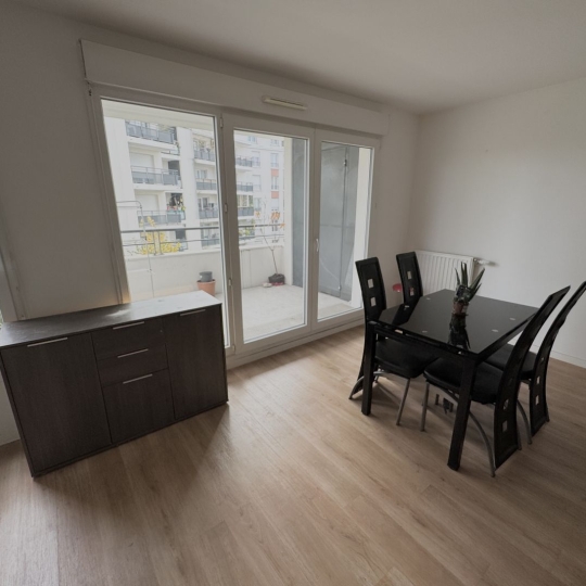  Annonces ISSYLESMOULINEAUX : Appartement | ROMAINVILLE (93230) | 64 m2 | 1 350 € 