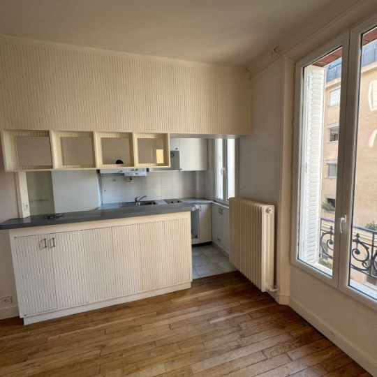  Annonces ISSYLESMOULINEAUX : Appartement | CHARENTON-LE-PONT (94220) | 41 m2 | 1 295 € 