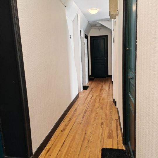  Annonces ISSYLESMOULINEAUX : Appartement | PARIS (75015) | 25 m2 | 250 000 € 