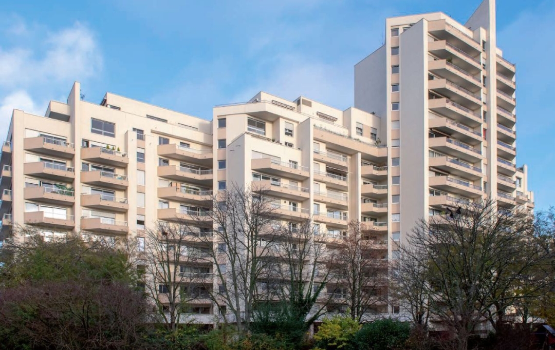 Annonces ISSYLESMOULINEAUX : Appartement | COURBEVOIE (92400) | 47 m2 | 337 000 € 