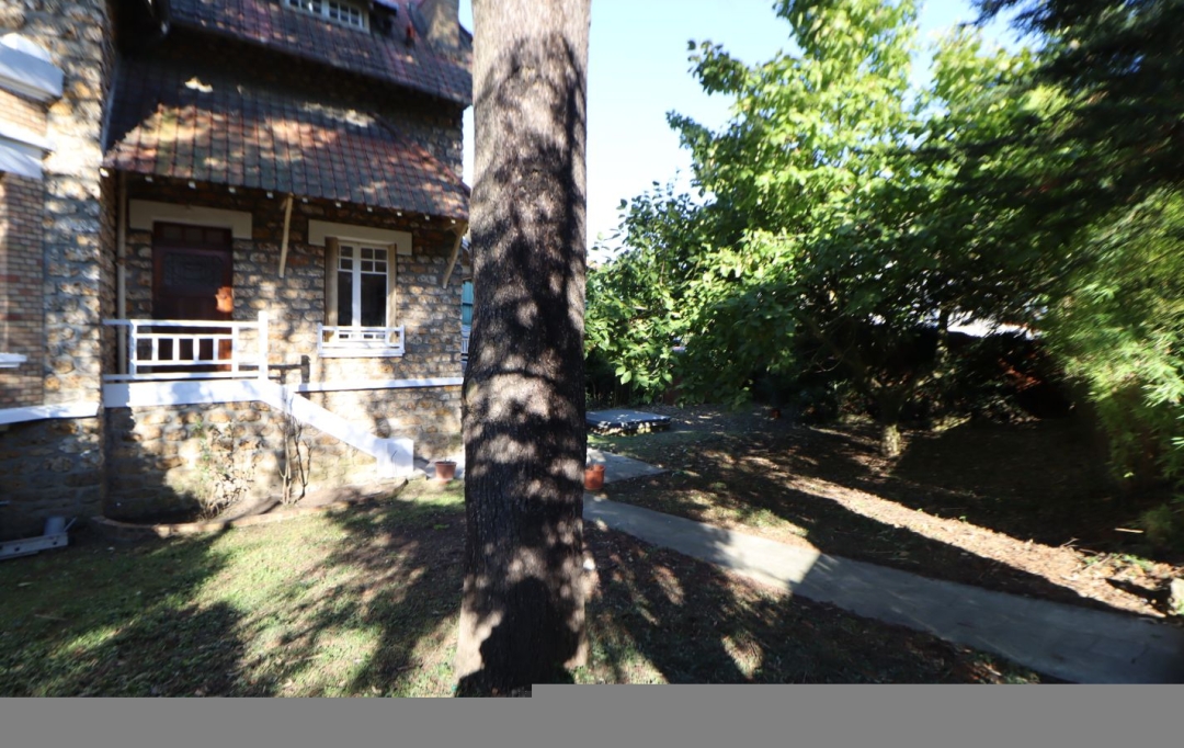 Annonces ISSYLESMOULINEAUX : House | CACHAN (94230) | 193 m2 | 836 000 € 