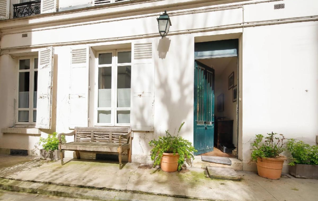 Annonces ISSYLESMOULINEAUX : Appartement | PARIS (75016) | 54 m2 | 1 980 € 