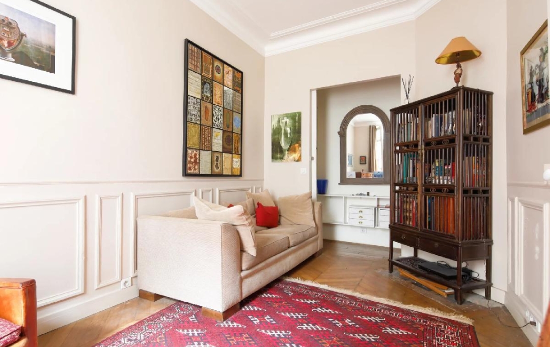 Annonces ISSYLESMOULINEAUX : Appartement | PARIS (75016) | 54 m2 | 1 980 € 