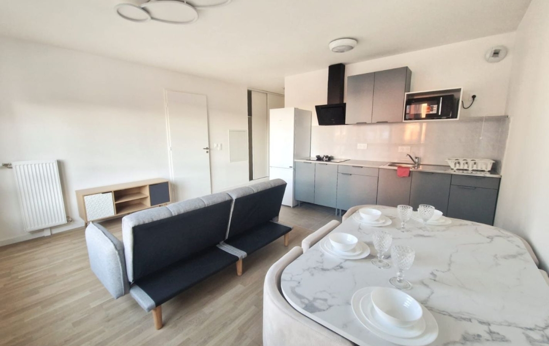 Annonces ISSYLESMOULINEAUX : Appartement | ROMAINVILLE (93230) | 41 m2 | 1 250 € 