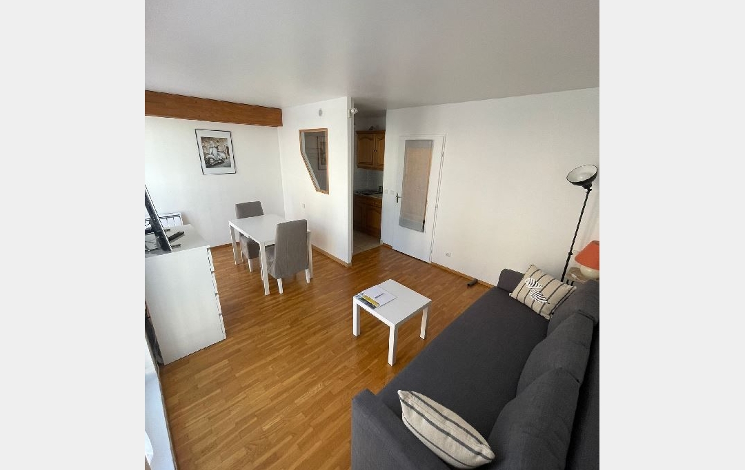 Annonces ISSYLESMOULINEAUX : Apartment | CHARENTON-LE-PONT (94220) | 27 m2 | 1 050 € 