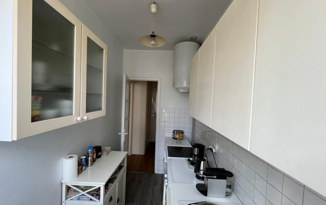 Annonces ISSYLESMOULINEAUX : Appartement | CHARENTON-LE-PONT (94220) | 50 m2 | 435 000 € 